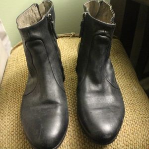 Laboratorigarbo ankle black  leather boots 8